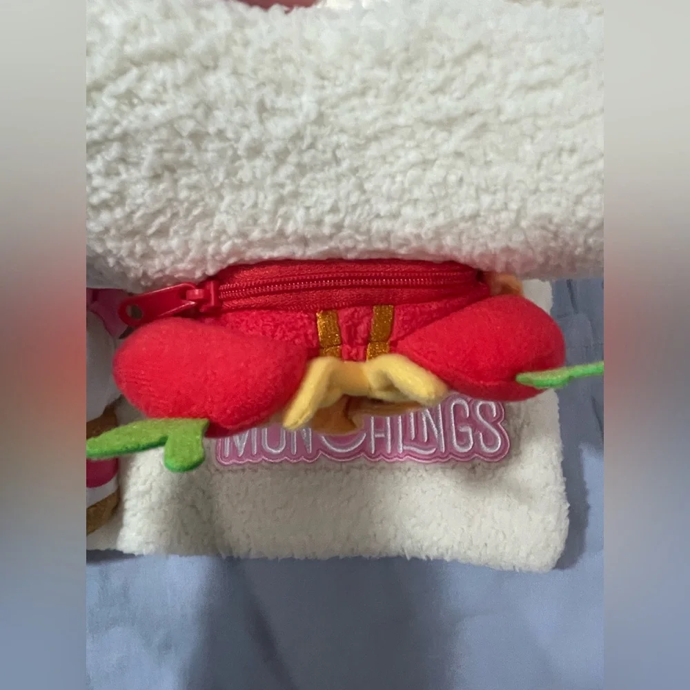 NEW Disney Munchlings Baked Treats Fanny Pack & Tote Bag - Mickey Minnie Marie‎